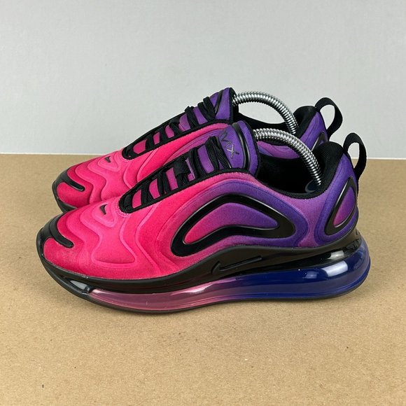 Nike Shoes - Nike Air Max 720 Sunset Athletic Sneakers Womens 5 Youth 3.5Y Pink Purple Low